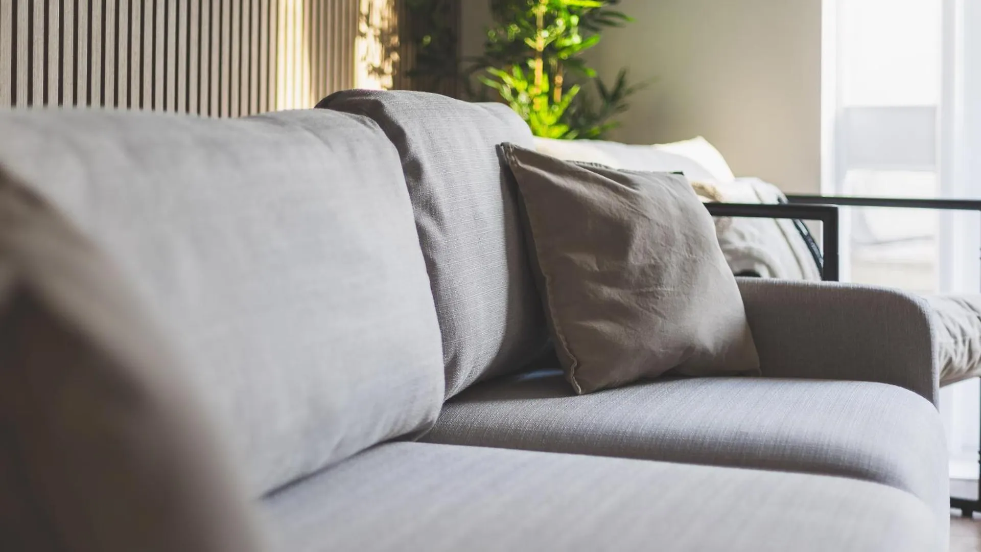 Holiday home Arte Stays: Spacious Garden House in Stratford with Free Parking London