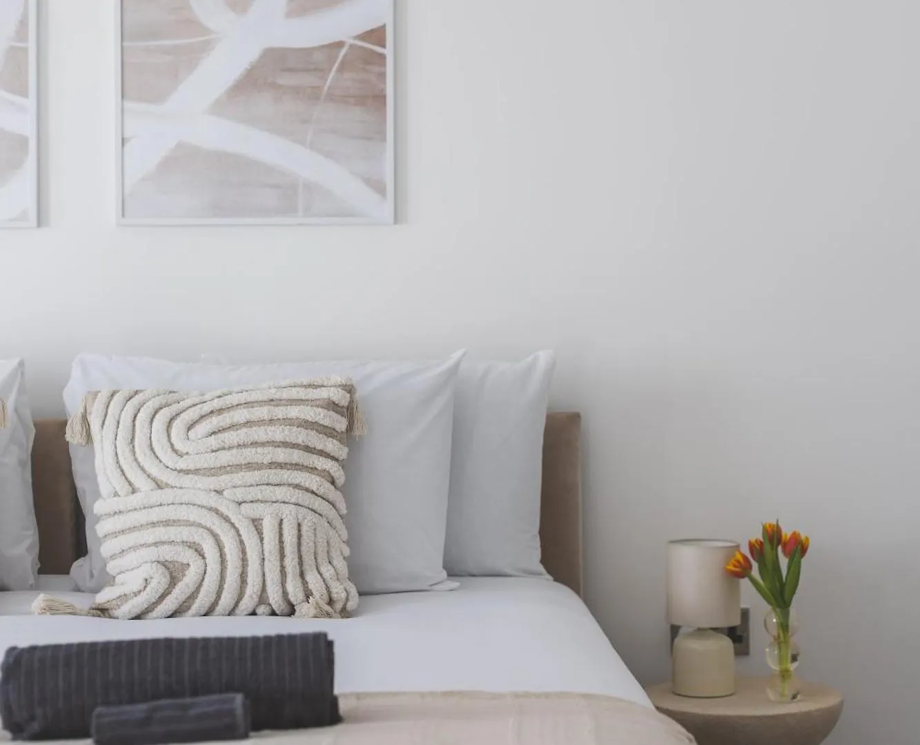 Arte Stays: Spacious Garden House in Stratford with Free Parking London