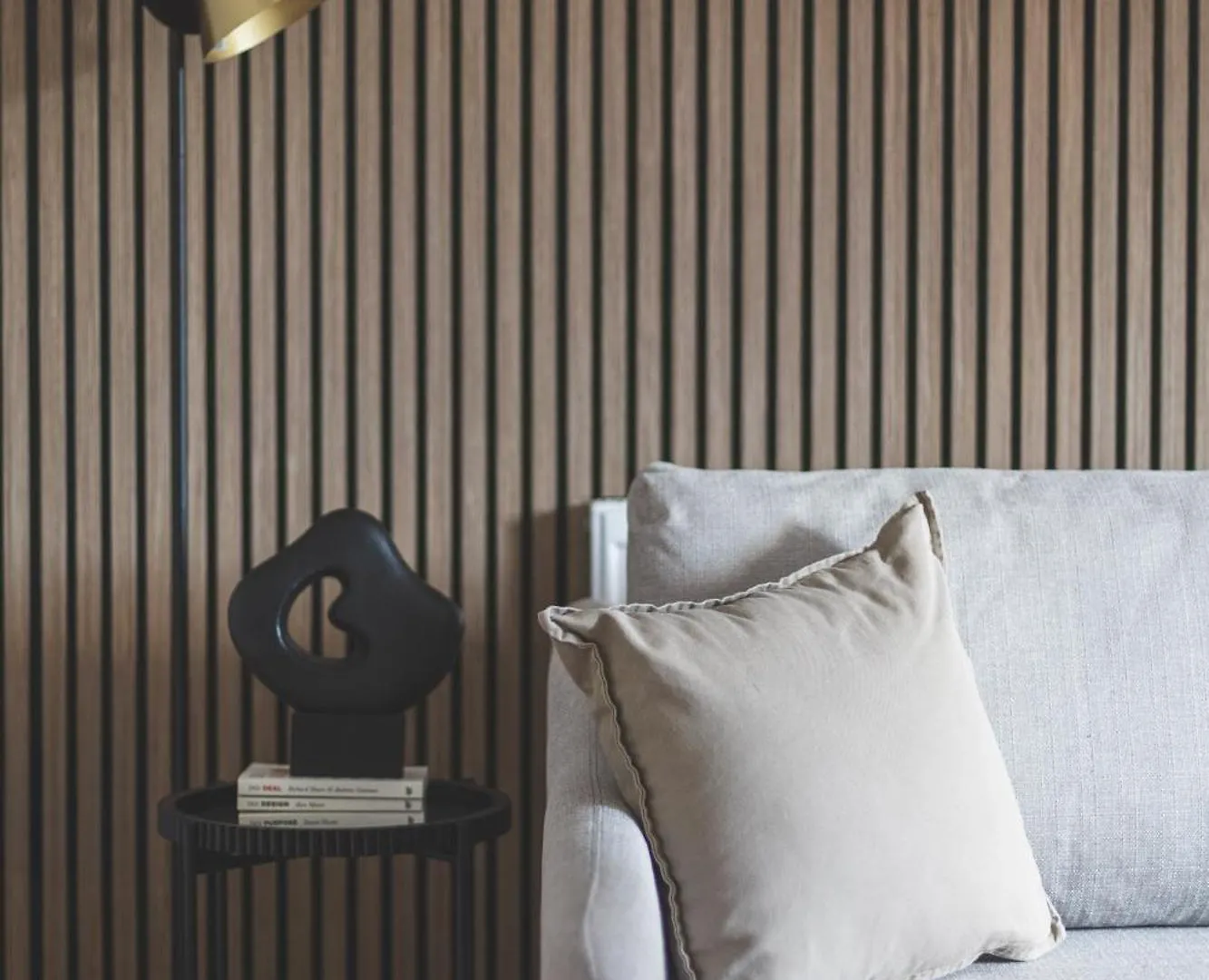 Arte Stays Serviced Houses Stratford - 3 Bedrooms 2 Bathrooms Houses London, Stratford, Maryland, Free Parking, Garden, Weekly Or Monthly Stays - Up To 8 Guests Londen