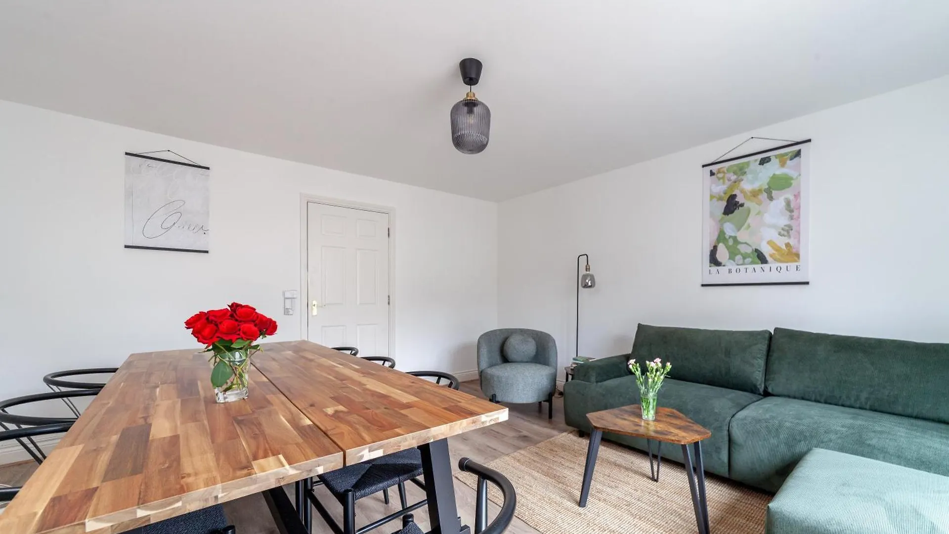 Arte Stays Serviced Houses Stratford - 3 Bedrooms 2 Bathrooms Houses London, Stratford, Maryland, Free Parking, Garden, Weekly Or Monthly Stays - Up To 8 Guests 別荘 ロンドン